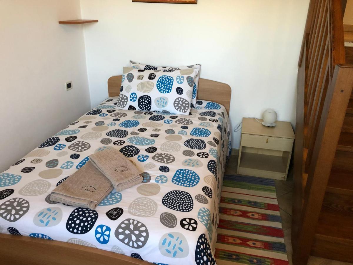 Casa Vacanze Uliveto Bordighera Buitenkant foto