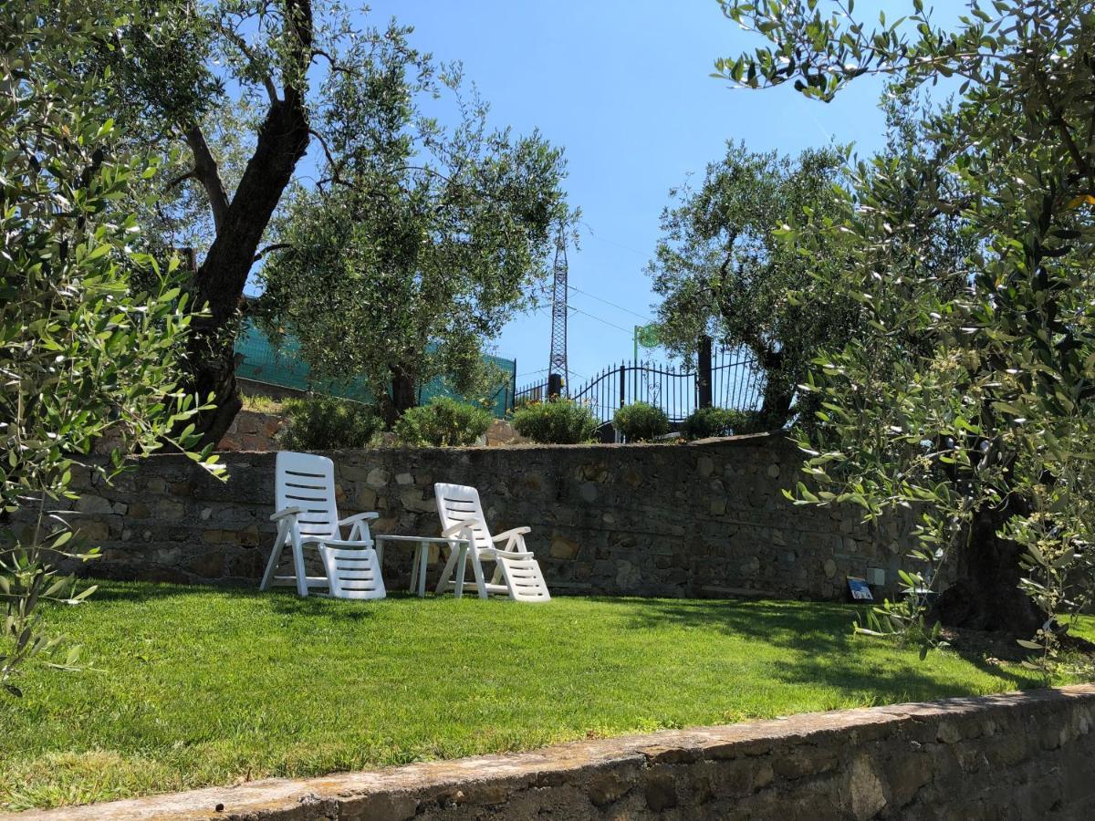 Casa Vacanze Uliveto Bordighera Buitenkant foto